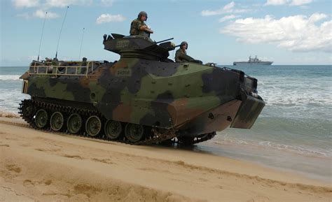 Assault Amphibious Vehicle - Wikiwand