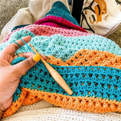 Saltwater Afghan, free crochet throw blanket pattern - TL Yarn Crafts