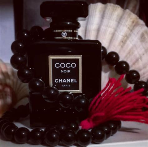 Coco Noir Chanel perfume - a fragrance for women 2012