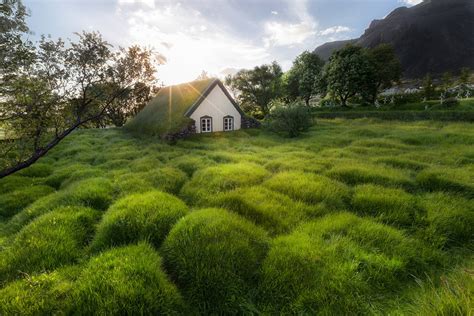 Hof church Iceland - Jean-Joaquim Crassous