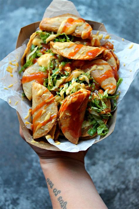 Loaded Vegan Tiny Tacos