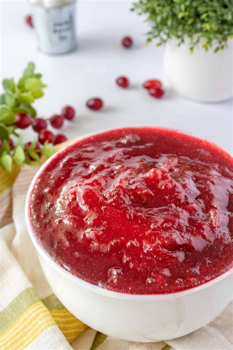 Classic Ocean Spray Cranberry Sauce (Easy) - Simply Scrumptious Eats