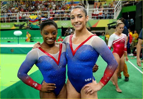 Simone Biles & Aly Raisman Take the Top Spots During Gymnastics Floor Exercise | Photo 1011569 ...