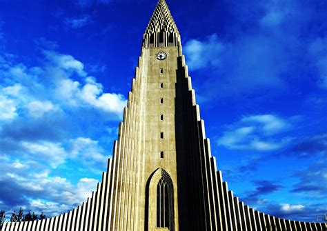 Top Iceland Tourist Attractions You Can't Miss + South Iceland ...