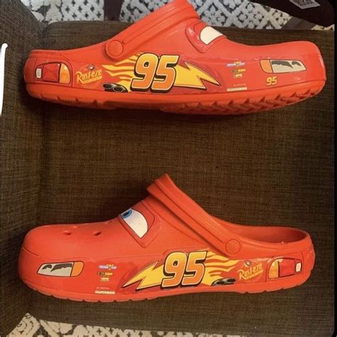 Lightnin Mcqueen Crocs Mens Size 12 | Men's shoes, Dc sneaker, Crocs