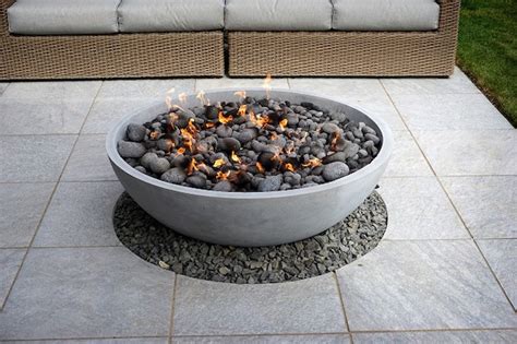 Simple Mini Fire Pit Ideas Perfect For Your Small Yard