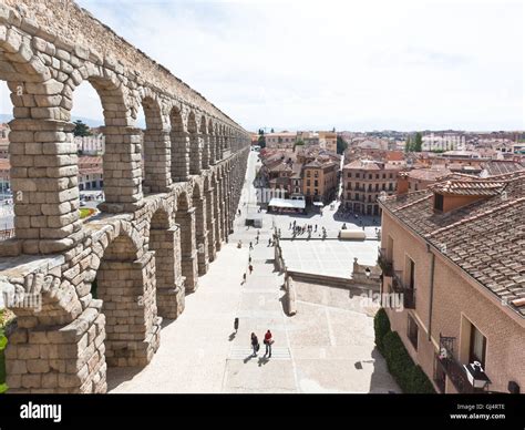 The ancient aqueduct in Segovia Stock Photo - Alamy