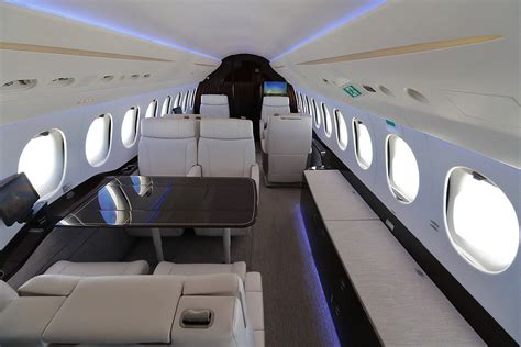 Flying Dassault Falcon 8X Private Jet - SamChui.com