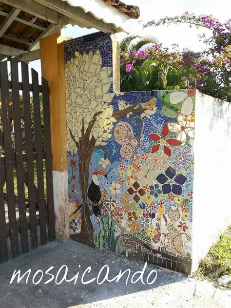 Pin de Romina Garro Aguilar em galería | Artesanato em mosaico, Mosaicos, Jardim em mosaico