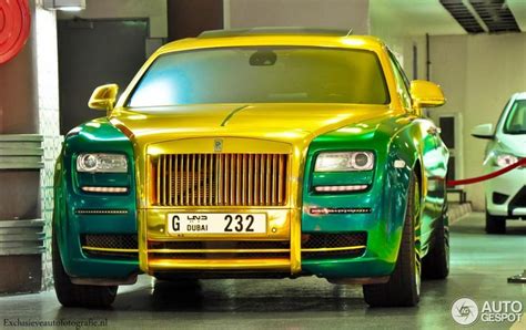 DJ Khaled Gives Snoop Dogg a Green and Yellow Rolls-Royce Supercar: Unique Action Enhances ...