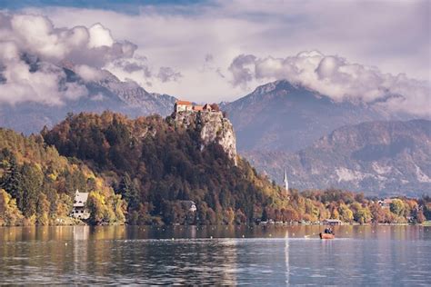 Premium Photo | Bled castle slovenia