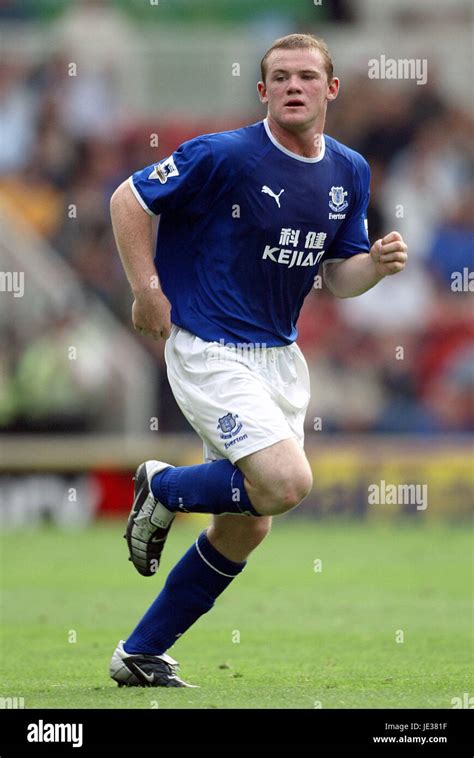 Wayne rooney everton 2003 hi-res stock photography and images - Alamy