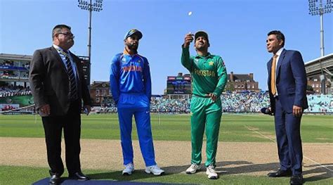 Pakistan got it wrong against India right from toss in 2019 World Cup ...