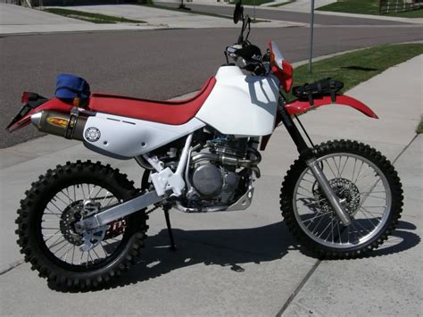 Honda Honda XR600R - Moto.ZombDrive.COM