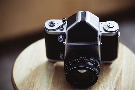 5 Weird Vintage Cameras: One of These Gave Photographers Headaches