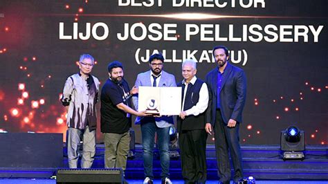 IFFI 2019: Lijo Jose Pellissery wins Best Director for Jallikattu, Particles wins Golden Peacock ...