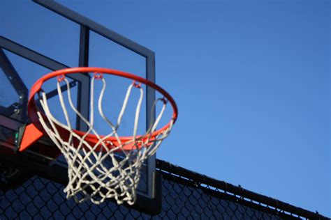 Gray Metal Frame Basketball Hoop System · Free Stock Photo