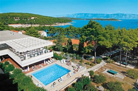 Hotel Hvar (3*+) / Travel.Sk