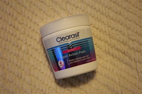 Legs Eleven: Clearasil Rapid Action Pads