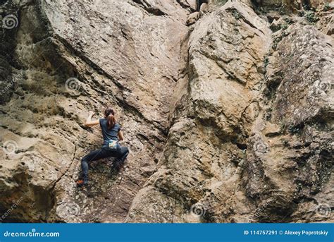 Free Climbing on Rock Outdoor. Stock Image - Image of rock, equipment: 114757291