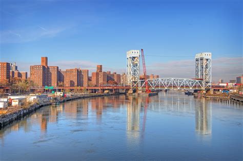 Bridges of Metro-North: The Harlem River Lift Bridge – I Ride The ...