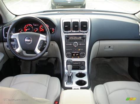 2010 GMC Acadia SLT AWD Cashmere Dashboard Photo #41516407 | GTCarLot.com