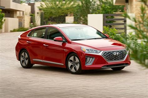 2021 Hyundai Ioniq Hybrid Prices, Reviews, and Pictures | Edmunds