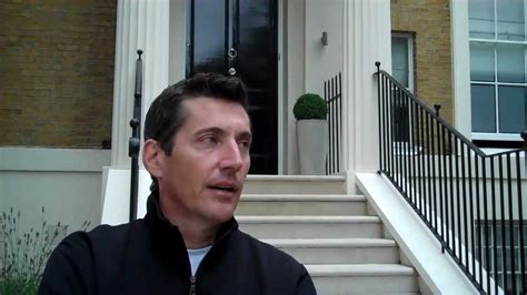 Loren Avedon where I used to live in London in 1973 - YouTube