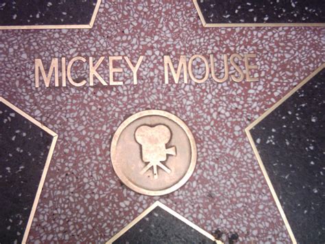 File:Mickey Mouse star in Walk of Fame.jpg - Wikimedia Commons