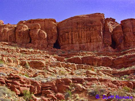 Red Cliffs Desert Reserve » View of caves