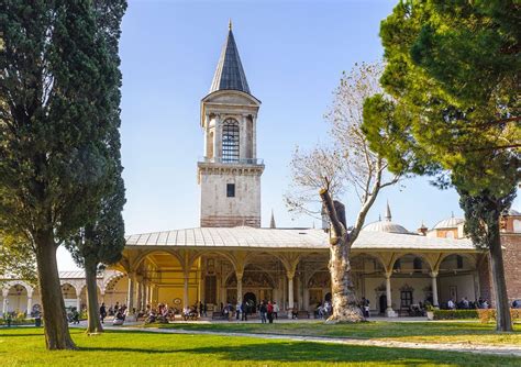 Topkapi Palace Museum | History, Layout, Collections, & Facts | Britannica