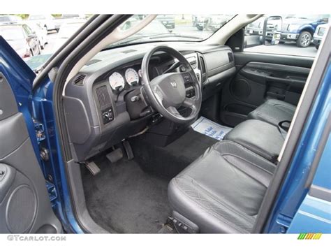 2005 Dodge Ram 3500 Laramie Quad Cab 4x4 Interior Color Photos | GTCarLot.com