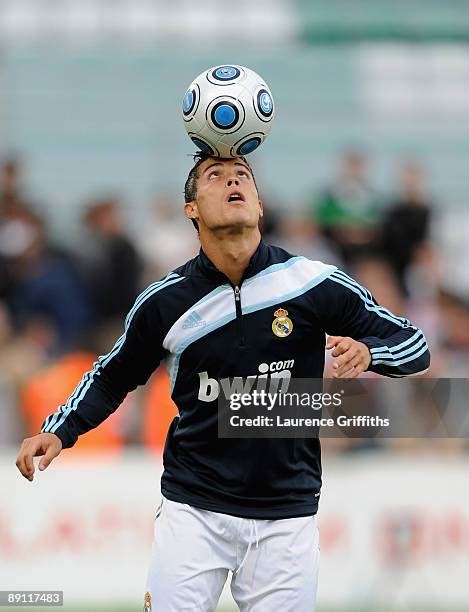 Cristiano Ronaldo Skills Photos and Premium High Res Pictures - Getty Images