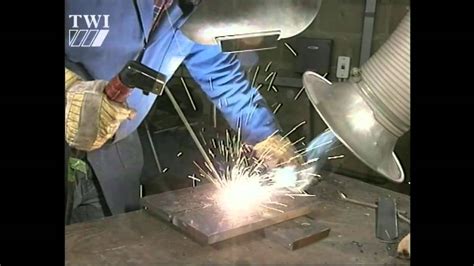 Manual metal arc welding - YouTube