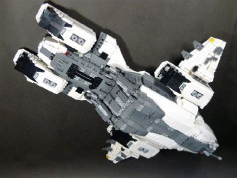 HALO -- Pelican: A LEGO® creation by Stephen Chao : MOCpages.com | Lego spaceship, Legos, Lego cars