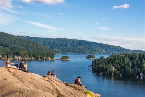 Quarry Rock - Hiking in Deep Cove, North Vancouver