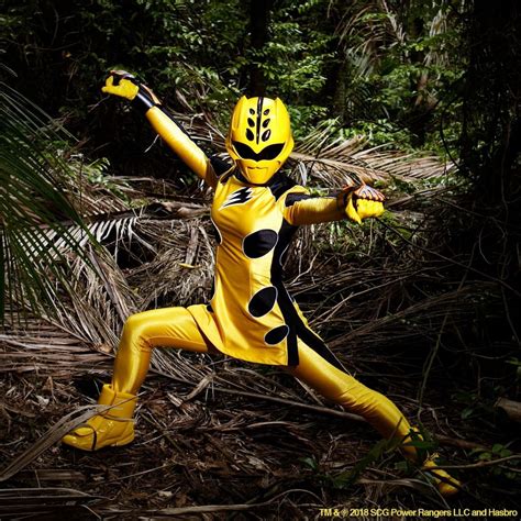 Power Rangers on Instagram: “With the speed of a cheetah! Jungle Fury #YellowRanger!”