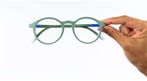 Barner Glasses 2.0 Reduce Eye Strane with Blue Light Blocking | Man of Many