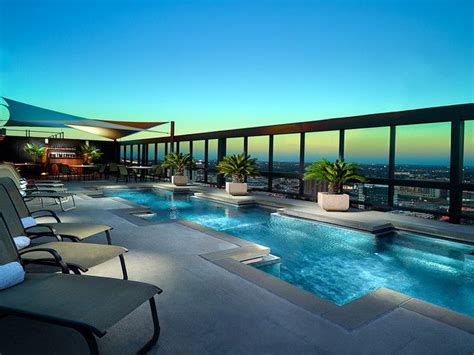 Rooftop Hotel Pools With Amazing Views | Austin hotels, Hotel pool ...