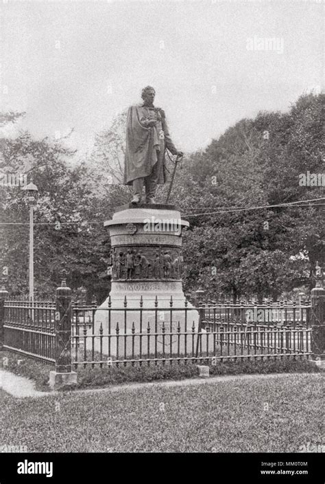 Commodore Mathew Perry's Statue. Newport. 1900 Stock Photo - Alamy