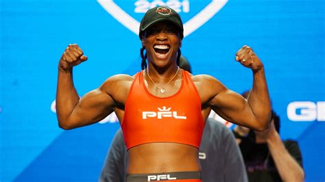 Claressa Shields inks multi-year deal with PFL, targets 2024 MMA return ...