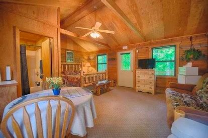 Secluded Cabins | Mark Twain National Forest | Glamping Hub