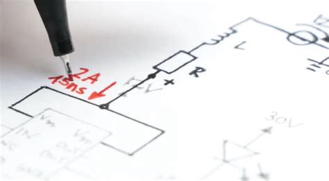 X7R vs. X5R Capacitor: What’s the Difference? - ElectronicsHacks