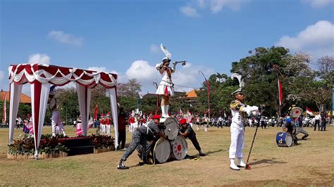 DRUMBAND GITA WIBAWA ADHI BHAKTI-POLTRADA BALI DALAM UPACARA HARHUBNAS - YouTube