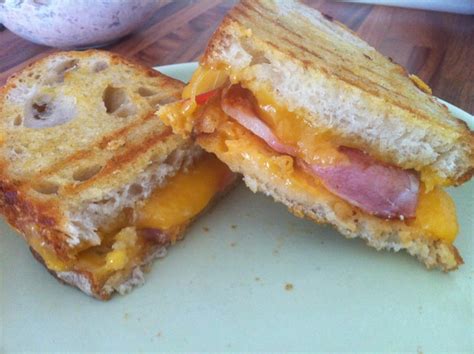 Bacon and Cheese toastie melt with Thousand Island Dressing - Student Recipes - Student Eats