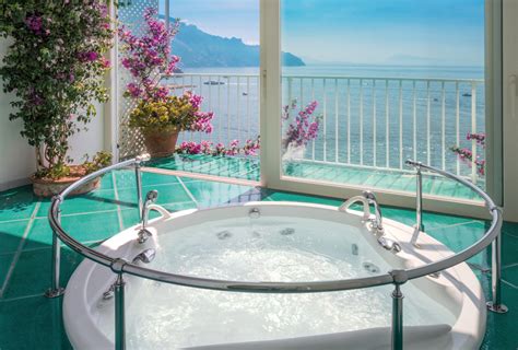 Amalfi Coast Hotels: The Best Hotels on the Amalfi Coast For All Budgets!