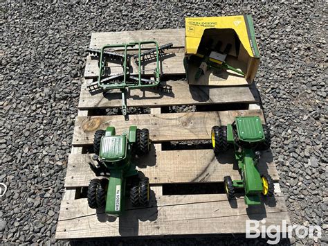 John Deere Toy Tractors BigIron Auctions