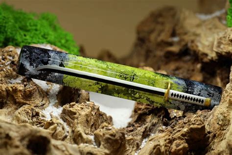 Black and Green Katana spacebar - Hirosart