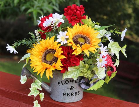 Table Top Decor, Farmhouse Floral Arrangement w/ Sunflowers, Spring Summer Centerpiece, Country ...