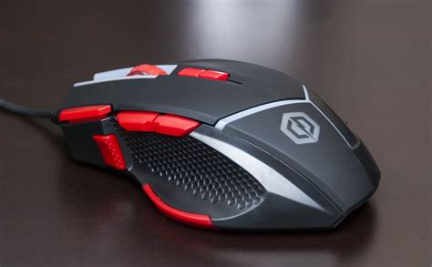 CyberpowerPC Gaming Mouse: How to Change Weight | Robots.net